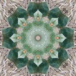 KATMA-Heilstein-Mandala ´Smaragd`