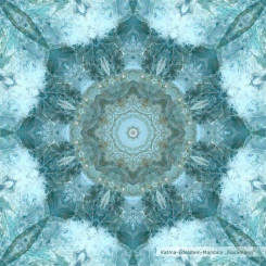 Glasuntersetzer Edelsteinmandala Aquamarin